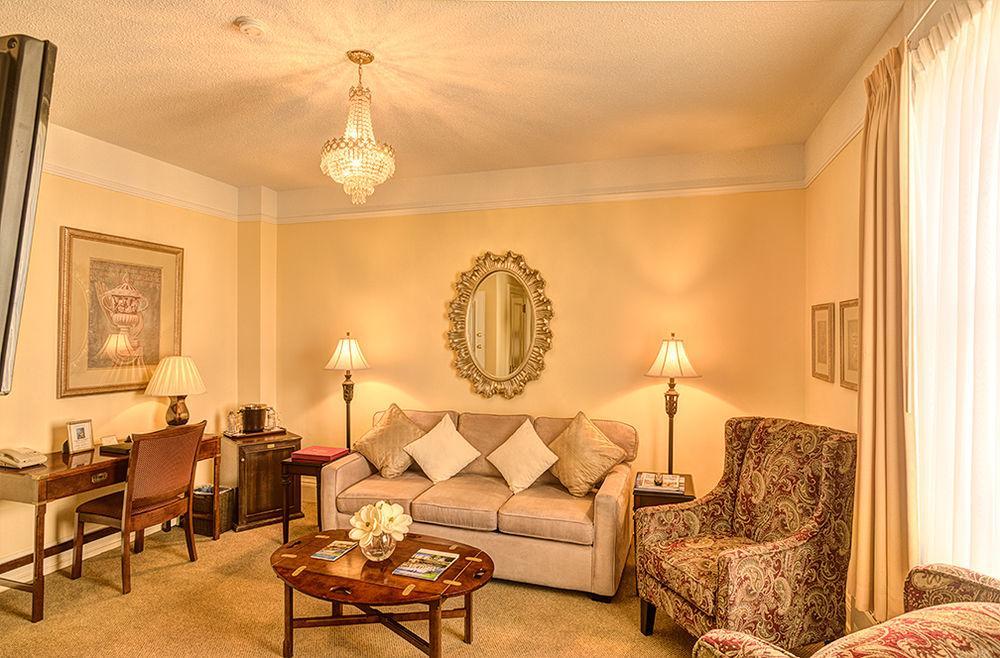 The Inn At The Union Club Of British Columbia วิกตอเรีย ภายนอก รูปภาพ